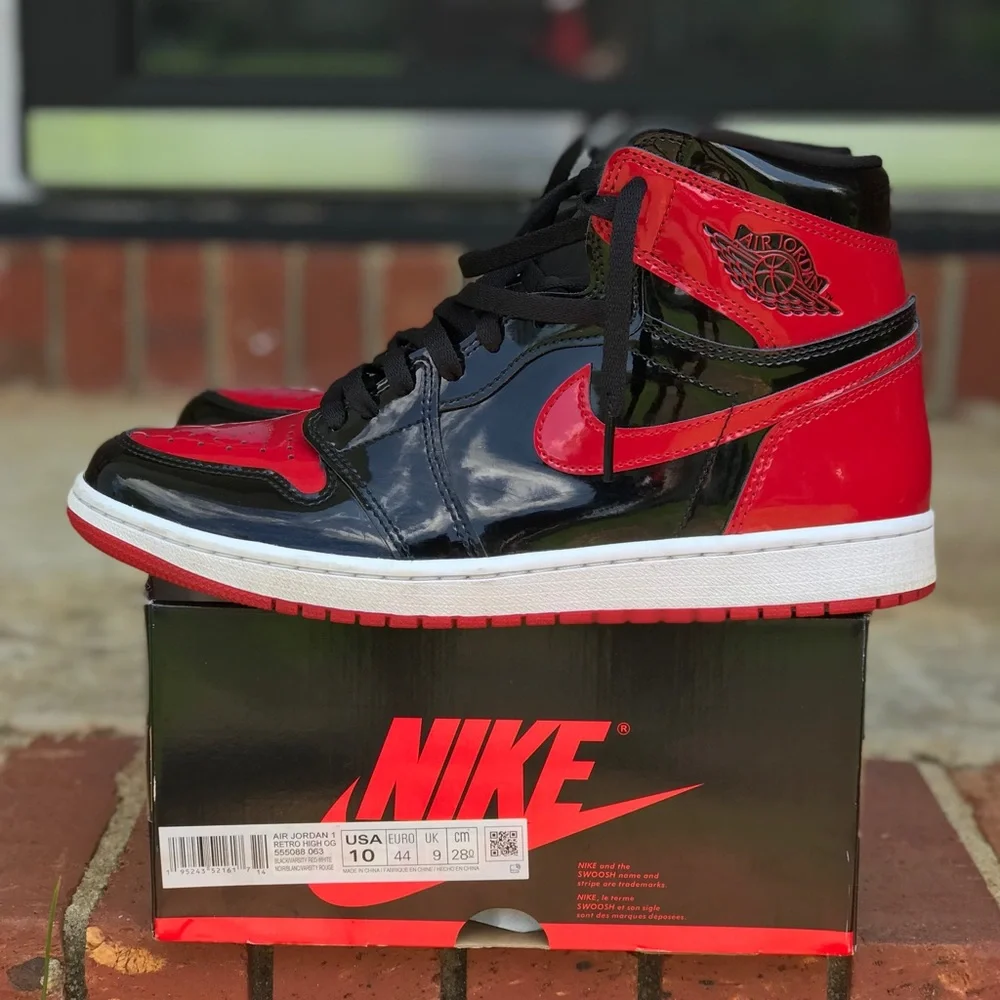 Air Jordan 1 Retro High OG Patent Bred Size 10